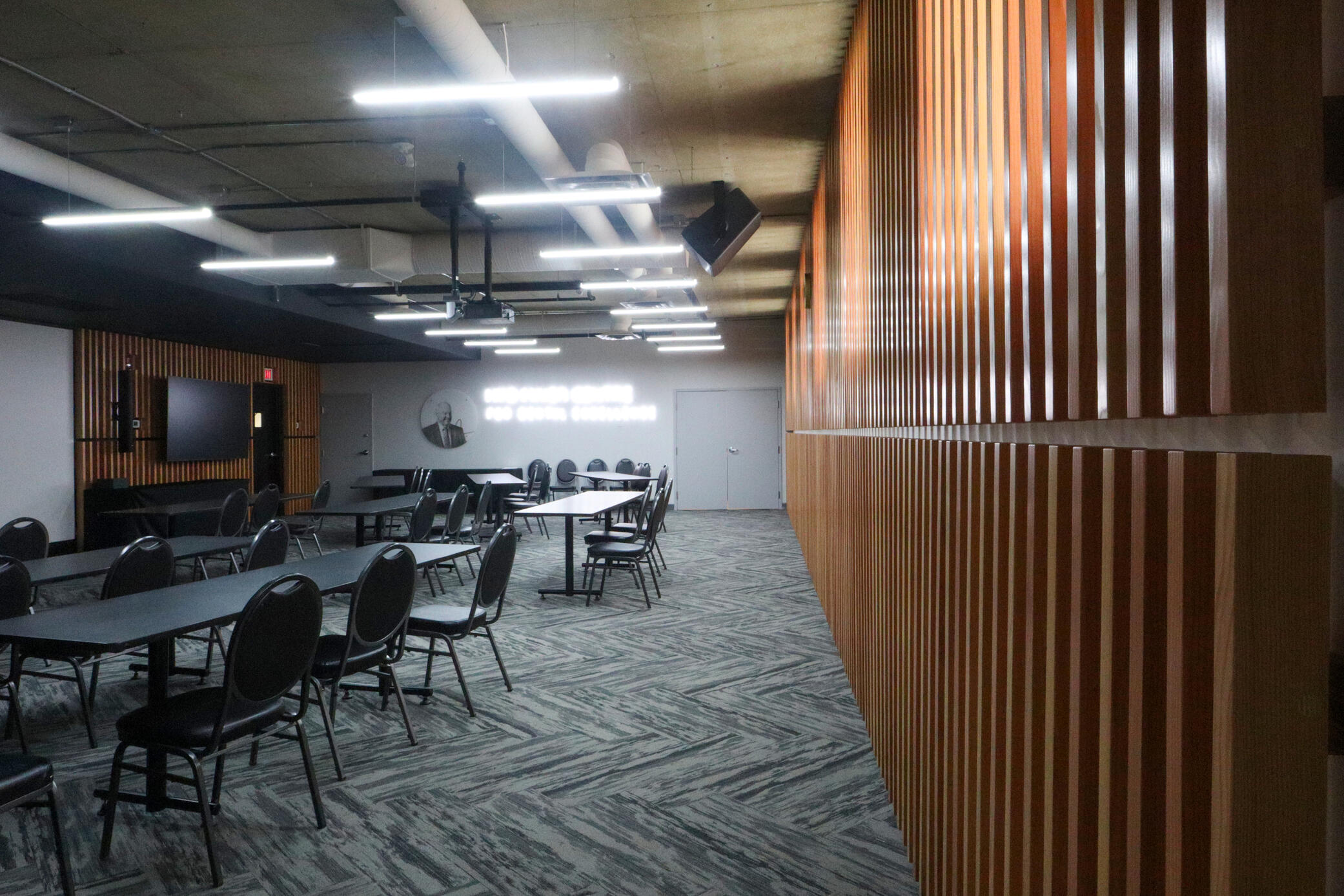 Commercial Interior – Conference Room Commercial Interior – Conference Room